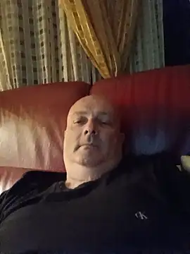 Alexis Bull online show from July 2026 01:06:02 AM