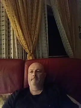 Alexis Bull online show from July 2026 10:49:02 PM