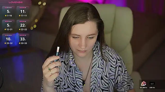 ValeryMurr online show from April 2026 07:14:01 PM