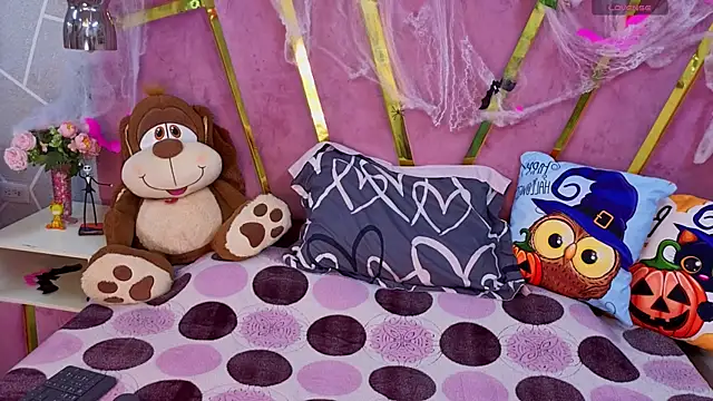 MilleyJones online show from October 2025 07:58:01 PM