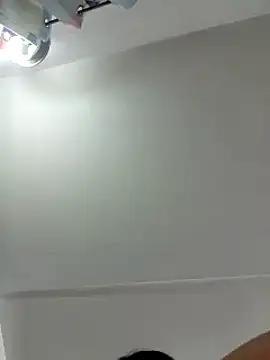 Saraslow online show from January 2026 08:12:02 PM