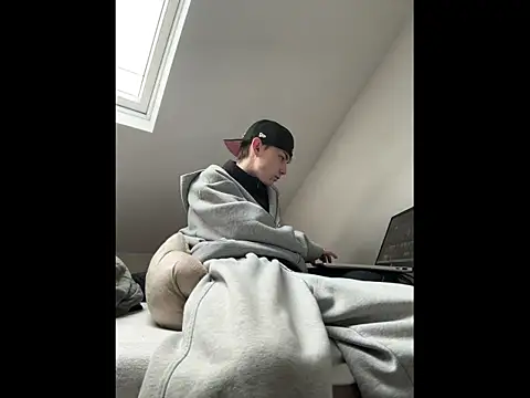 colar55x online show from February 2026 02:28:02 PM