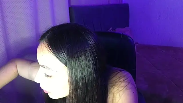 amelia hall online show from June 2026 10:15:01 PM