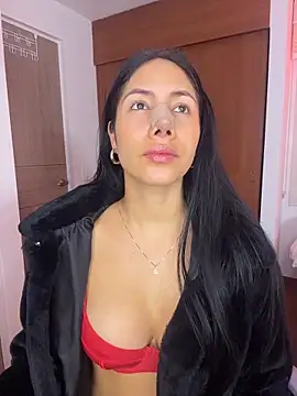 ArianaReynoldss online show from May 2026 12:32:02 PM