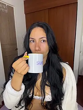 ArianaReynoldss online show from March 2026 10:22:02 AM