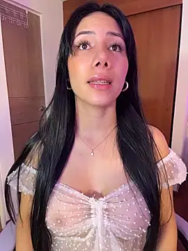 ArianaReynoldss online show from May 2026 10:03:02 AM