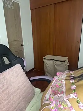 ArianaReynoldss online show from February 2026 10:16:01 AM