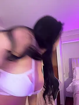 ArianaReynoldss online show from July 2026 10:05:01 AM