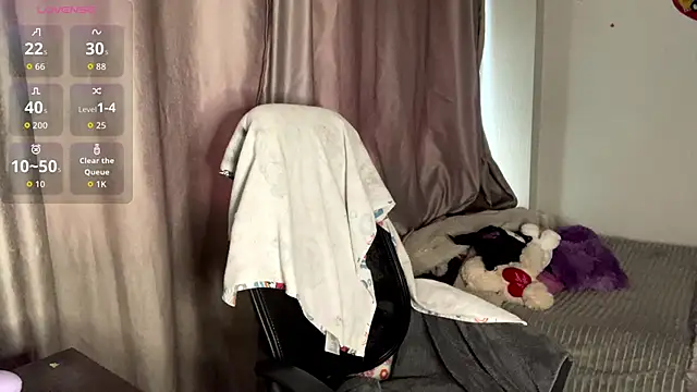 emma  bell  online show from September 2025 07:21:02 PM