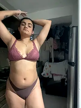 Snapshot of carlafox05 chatting on December 2025 10:48:01 PM carlafox05 online show from December 2025 10:48:01 PM