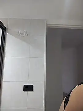 Snapshot of carlafox05 chatting on February 2026 10:20:01 PM carlafox05 online show from February 2026 10:20:01 PM