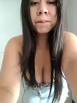 Snapshot of Yuli_Mars chatting on July 2026 02:09:02 PM Yuli Mars online show from July 2026 02:09:02 PM
