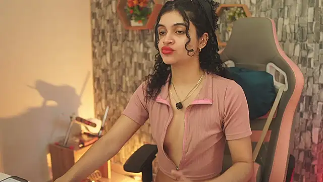 bonniie 98  online show from July 2026 07:31:01 PM