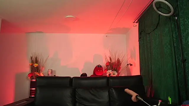 bonniie 98  online show from December 2025 08:04:02 PM