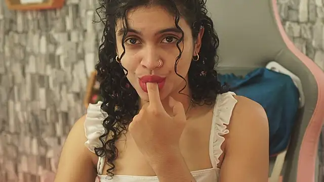 bonniie 98  online show from May 2026 07:12:02 PM