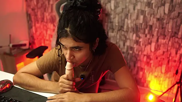 bonniie 98  online show from March 2026 03:28:01 AM