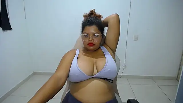 natalietits1 online show from February 2026 04:15:01 AM