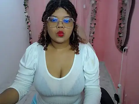 natalietits1 online show from October 2025 03:46:02 PM