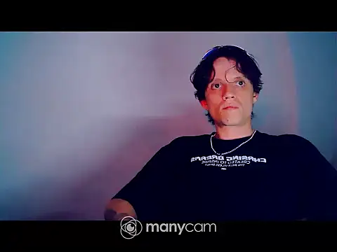 santihot089 online show from May 2026 01:23:02 AM