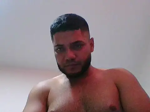 Snapshot of Alexanonimo chatting on October 2025 07:25:01 PM Alexanonimo online show from October 2025 07:25:01 PM