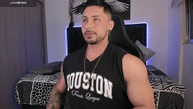 santi aesthetic online show from July 2026 01:39:02 AM