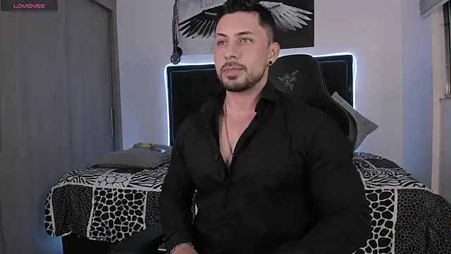 santi aesthetic online show from May 2026 02:39:02 AM