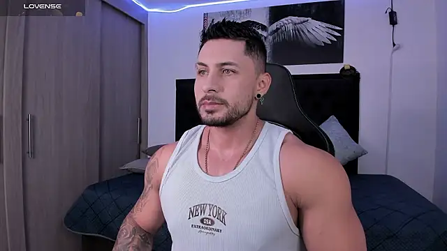 santi aesthetic online show from February 2026 11:24:01 PM