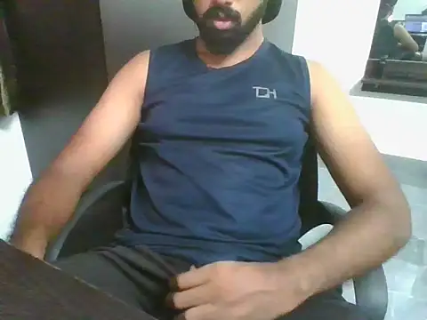 Snapshot of Periyakunji69 chatting on October 2025 03:44:01 AM Periyakunji69 online show from October 2025 03:44:01 AM
