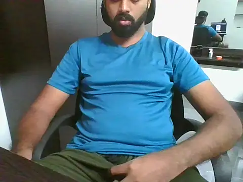 Snapshot of Periyakunji69 chatting on November 2025 04:16:01 AM Periyakunji69 online show from November 2025 04:16:01 AM