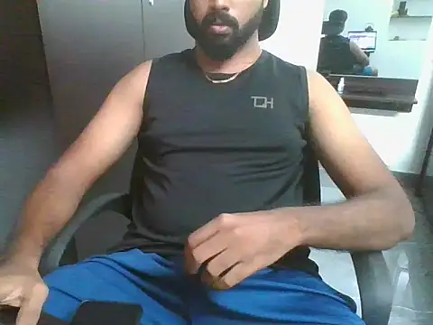 Snapshot of Periyakunji69 chatting on October 2025 06:39:02 AM Periyakunji69 online show from October 2025 06:39:02 AM