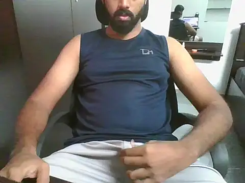 Snapshot of Periyakunji69 chatting on November 2025 04:05:02 AM Periyakunji69 online show from November 2025 04:05:02 AM