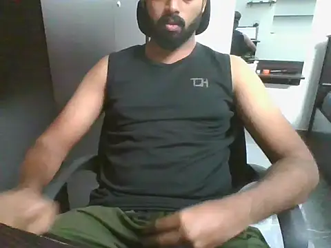 Snapshot of Periyakunji69 chatting on December 2025 04:28:02 AM Periyakunji69 online show from December 2025 04:28:02 AM