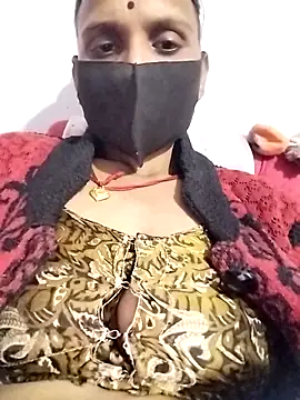 Snapshot of Soniy-Maax chatting on February 2026 02:34:01 PM Soniy-Maax online show from February 2026 02:34:01 PM