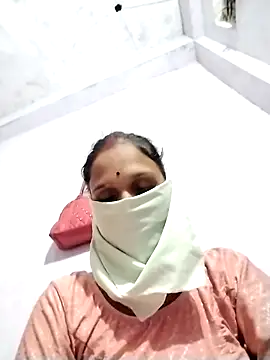 Soniy-Maax online show from March 2026 04:56:01 PM