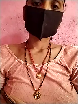 Snapshot of Soniy-Maax chatting on February 2026 08:17:01 AM Soniy-Maax online show from February 2026 08:17:01 AM