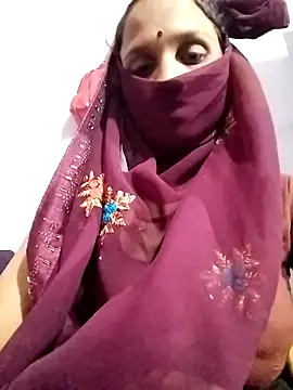 Soniy-Maax online show from April 2026 04:53:02 PM