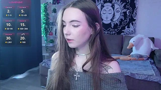 Snapshot of naugghtynikki chatting on September 2025 04:23:01 AM naugghtynikki online show from September 2025 04:23:01 AM