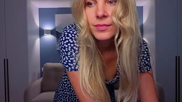MelanieBennett online show from July 2026 10:21:02 AM