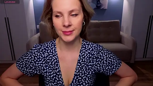 MelanieBennett online show from April 2026 06:03:02 AM