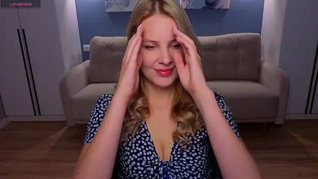 Snapshot of MelanieBennett chatting on May 2026 06:07:02 AM MelanieBennett online show from May 2026 06:07:02 AM