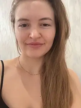 TesssaHart online show from December 2025 11:01:01 AM