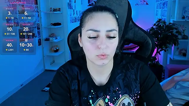 ValeriiMills online show from March 2026 09:56:02 PM