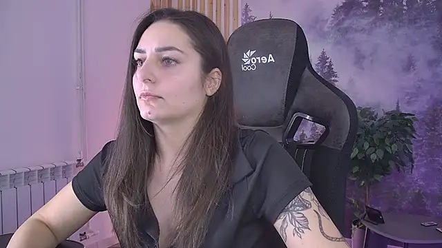 ValeriiMills online show from February 2026 02:50:02 PM