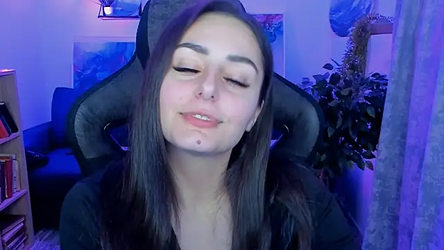 ValeriiMills online show from February 2026 09:37:02 PM