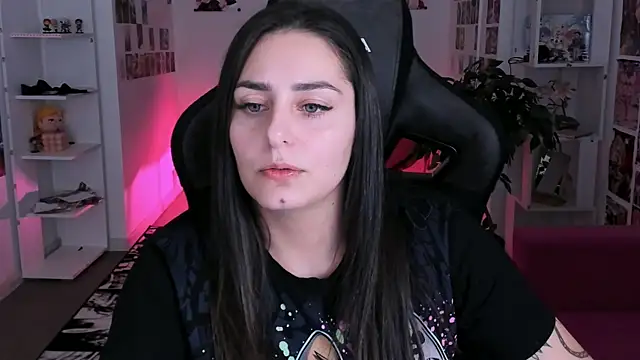 ValeriiMills online show from January 2026 02:35:02 PM