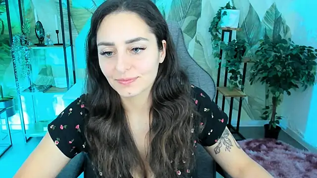 ValeriiMills online show from October 2025 02:28:02 PM