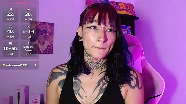 SharaRoss1 online show from April 2026 10:50:01 PM