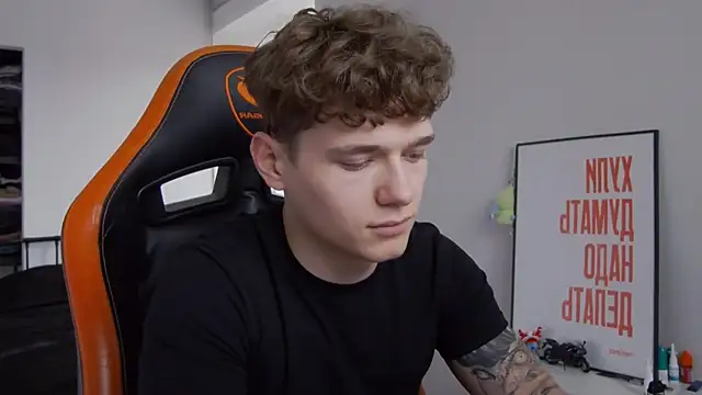 DanyDavis online show from October 2025 11:55:02 AM