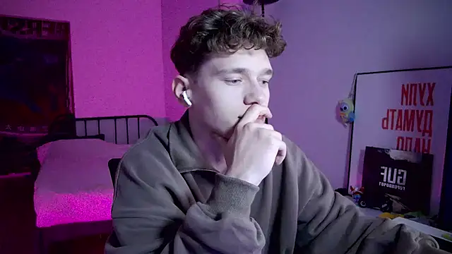 DanyDavis online show from September 2025 09:19:01 PM