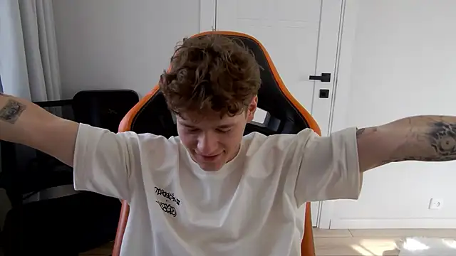 DanyDavis online show from March 2026 08:22:01 AM